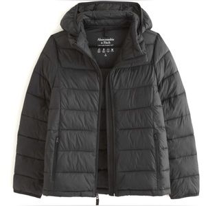 Abercrombie & Fitch Lightweight Packable Puffer Jacket